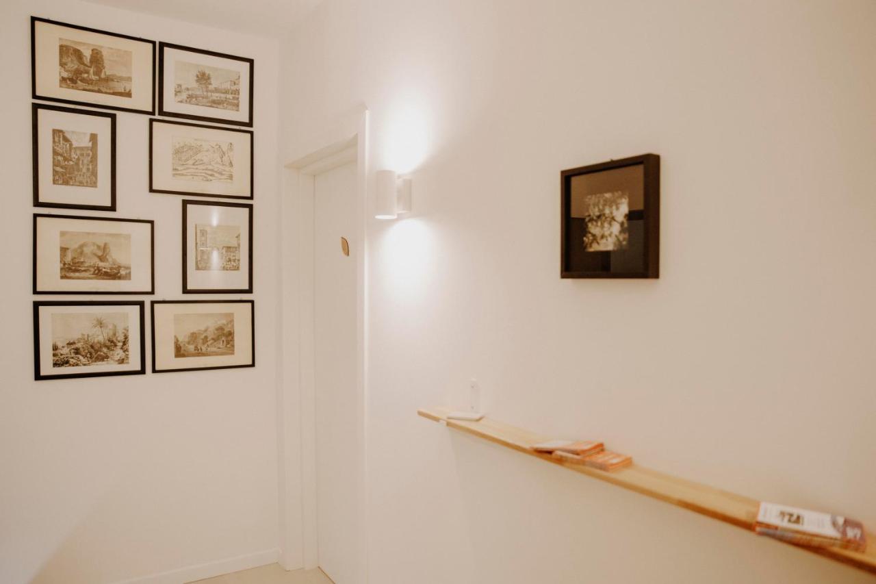 Petrarca17 Guest House A Due Passi Dal Mare テッラチーナ エクステリア 写真