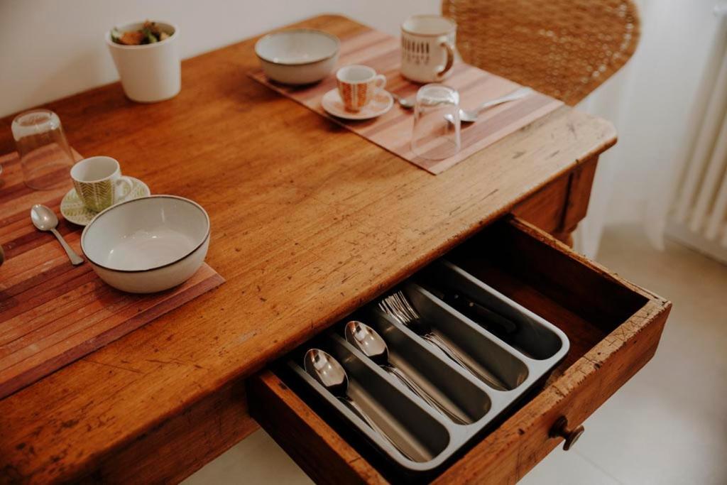 Petrarca17 Guest House A Due Passi Dal Mare テッラチーナ エクステリア 写真